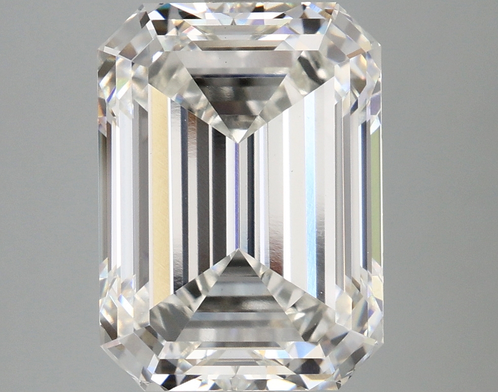 5.06 CT Emerald Diamond