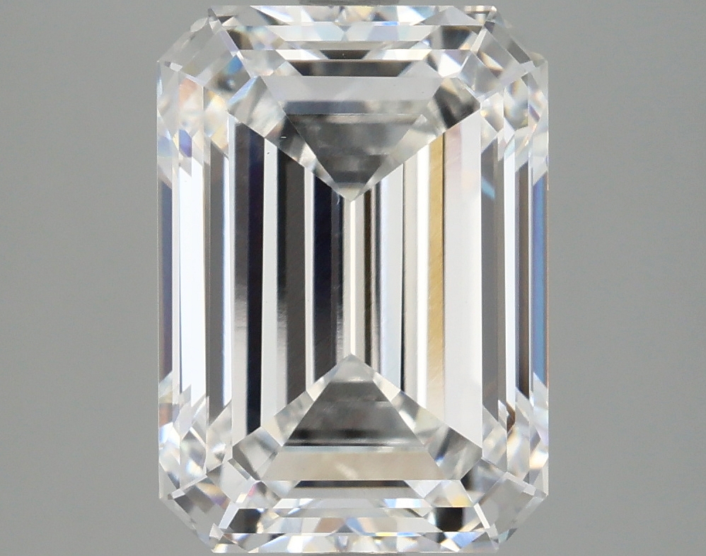 5.07 CT Emerald Diamond