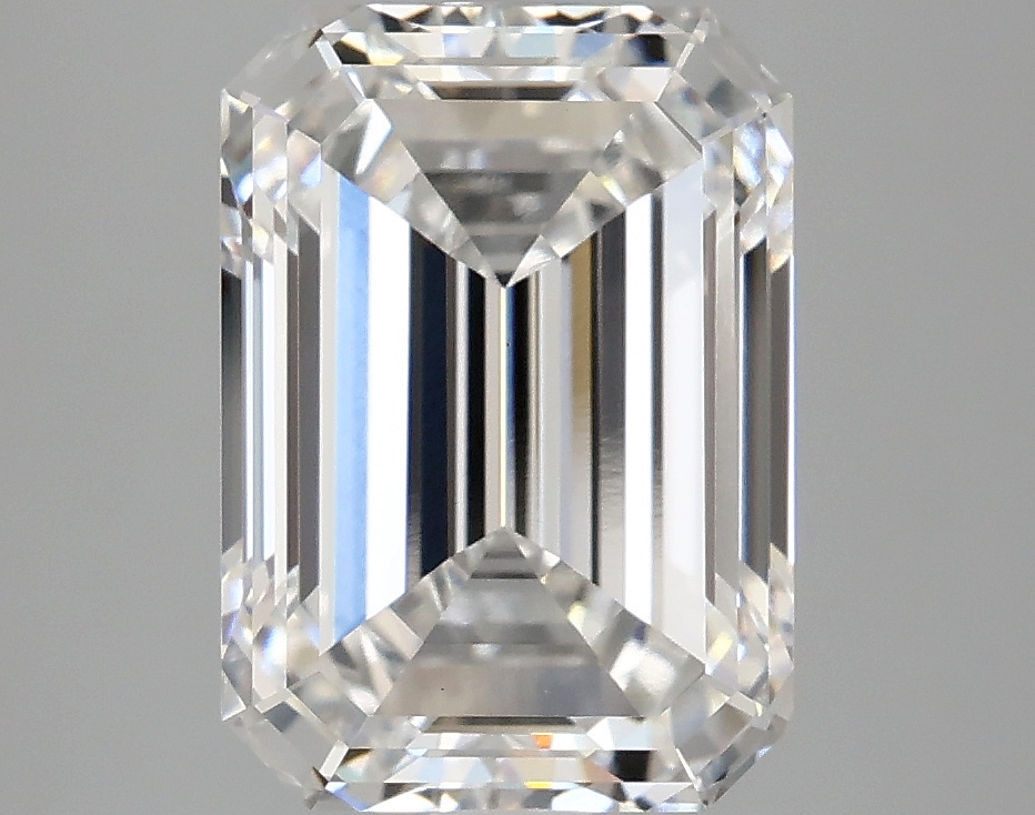 4.09 CT Emerald Diamond