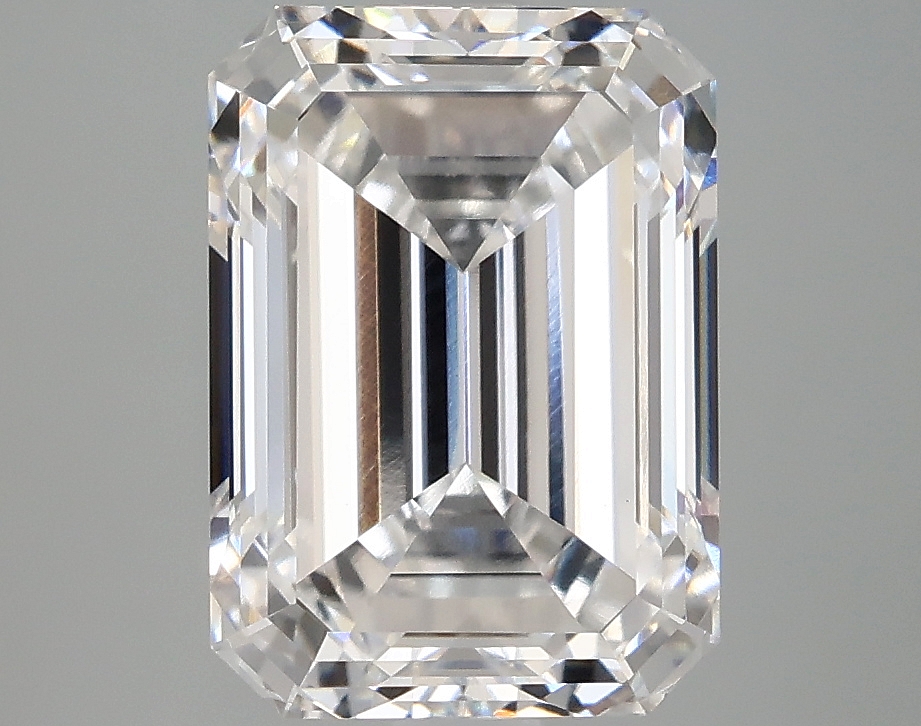 4.09 CT Emerald Diamond