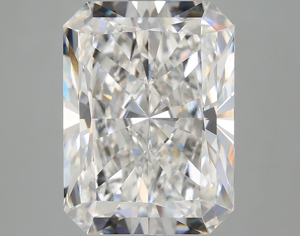 5.09 CT Radiant Diamond