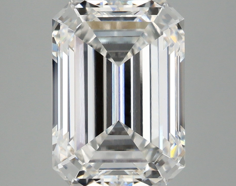 4.09 CT Emerald Diamond