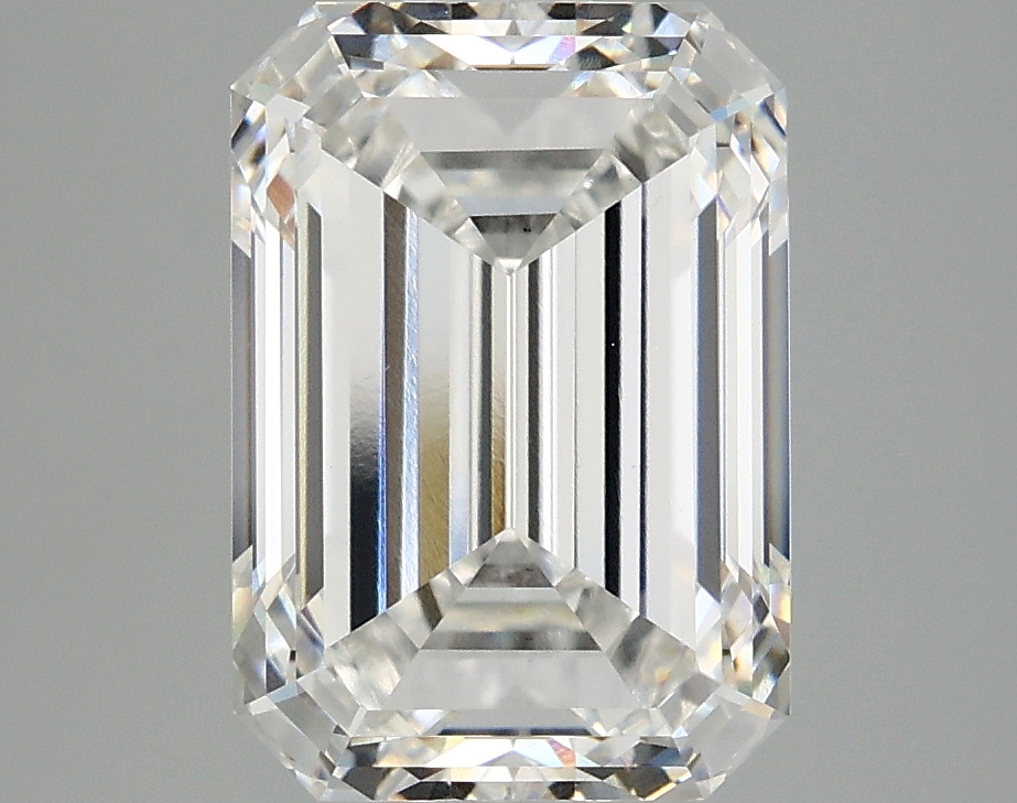 4.06 CT Emerald Diamond