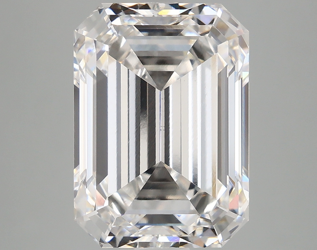 5.08 CT Emerald Diamond