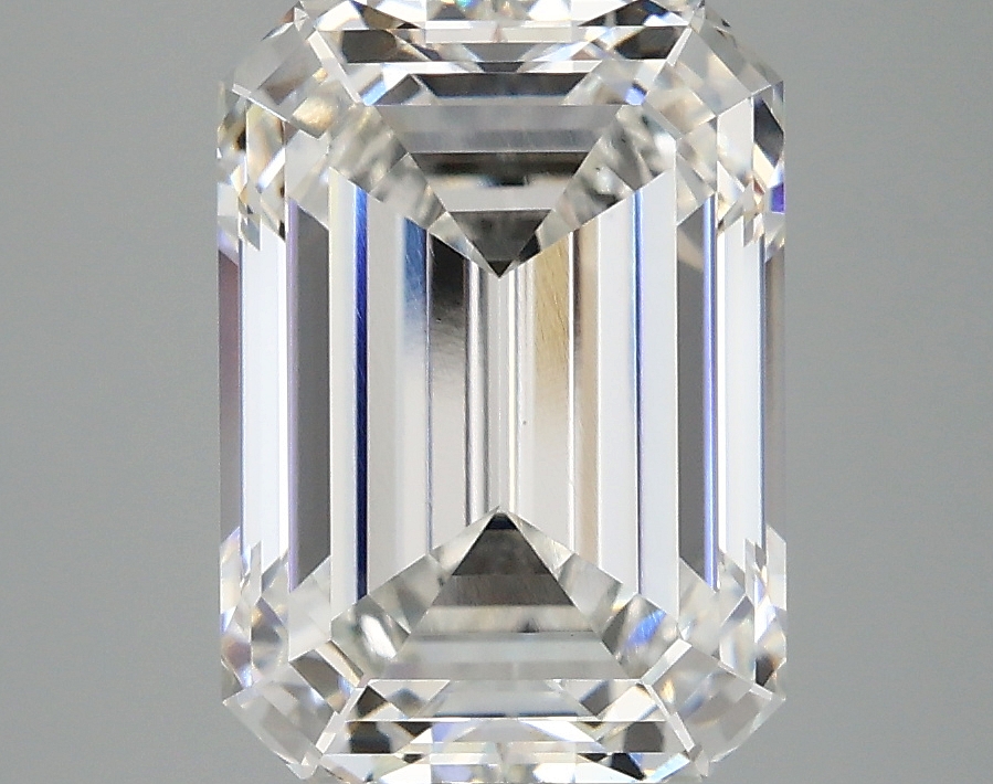 4.08 CT Emerald Diamond