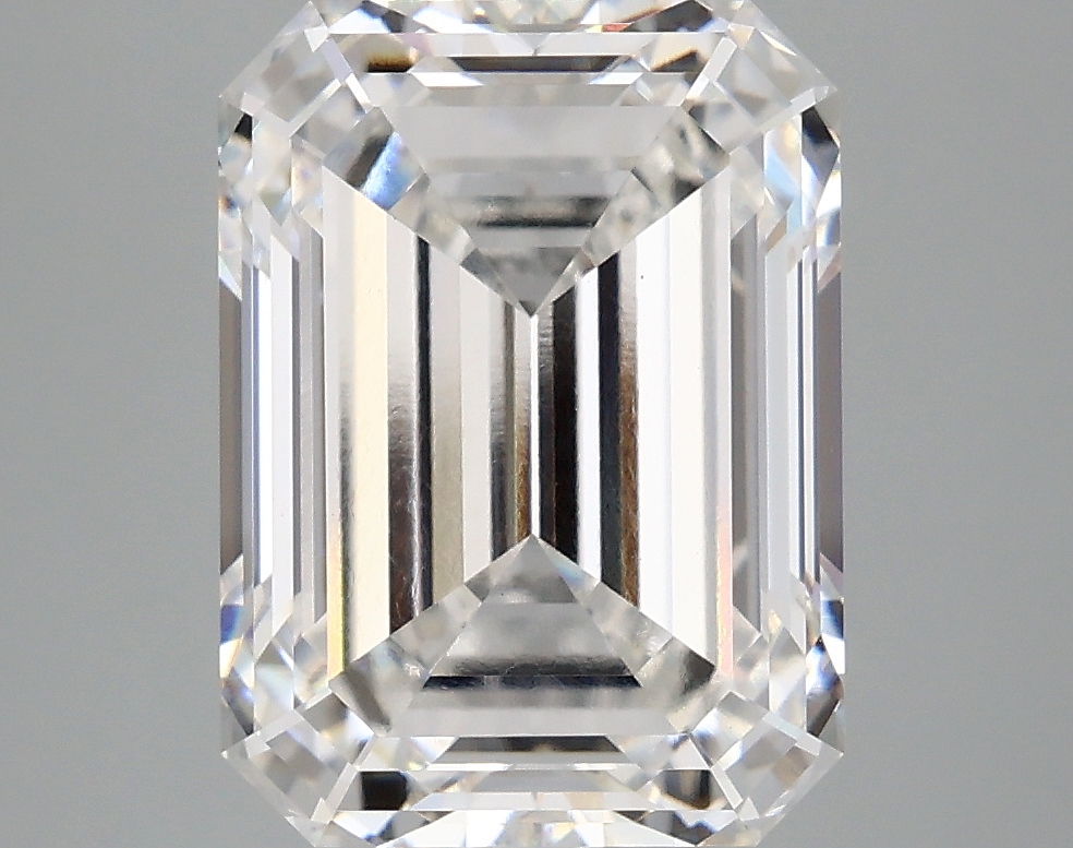 5.10 CT Emerald Diamond