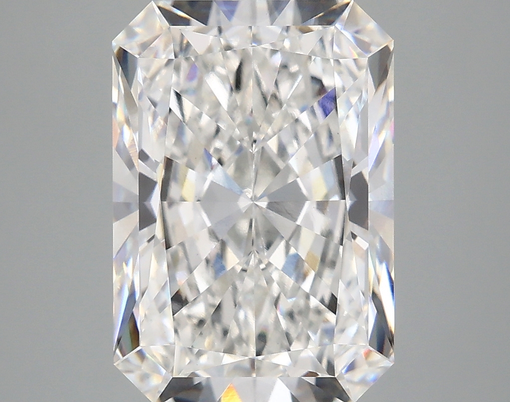 5.09 CT Radiant Diamond