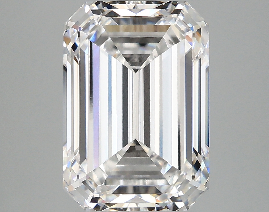 4.07 CT Emerald Diamond