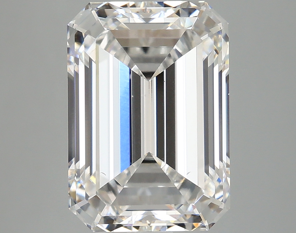 5.04 CT Emerald Diamond