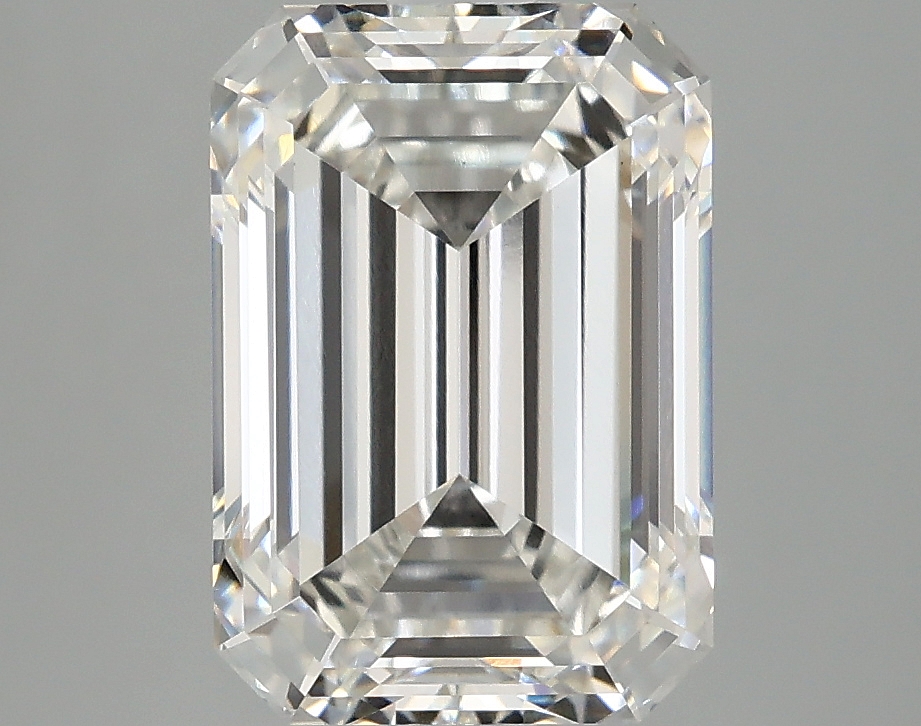 4.08 CT Emerald Diamond