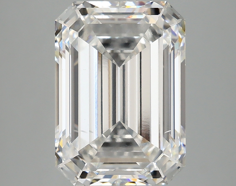 5.08 CT Emerald Diamond