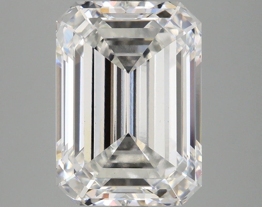 5.09 CT Emerald Diamond