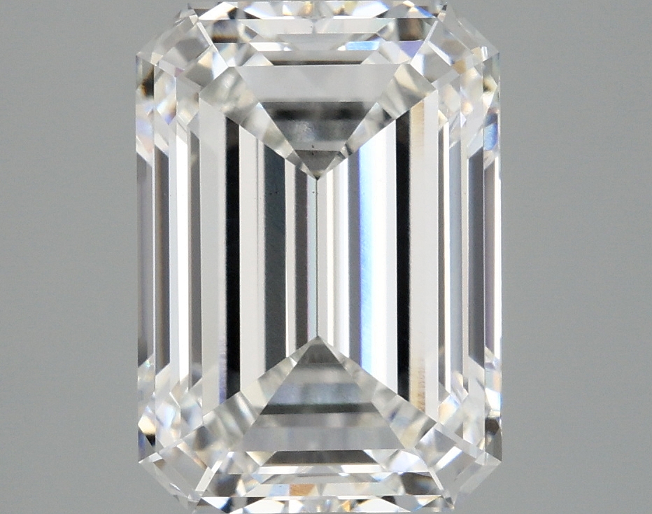 4.09 CT Emerald Diamond