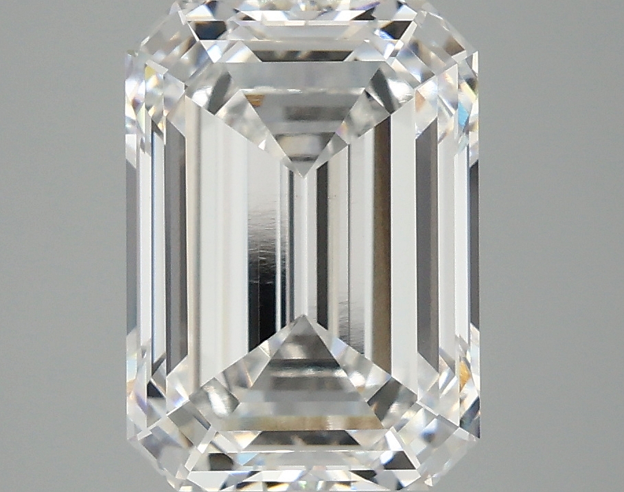 4.10 CT Emerald Diamond