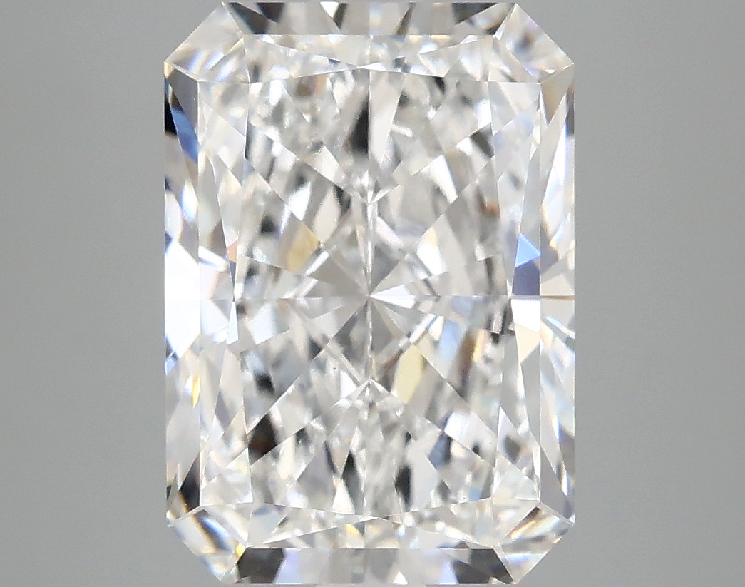 5.09 CT Radiant Diamond