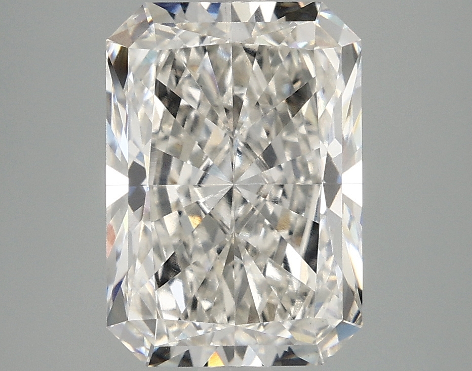 4.09 CT Radiant Diamond
