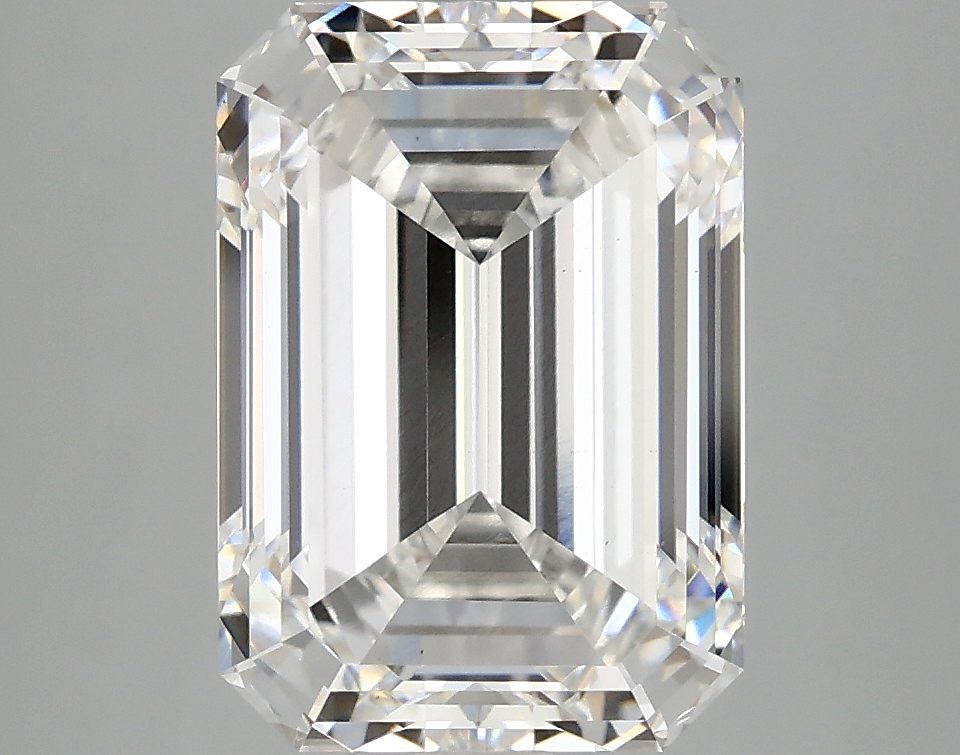 4.10 CT Emerald Diamond