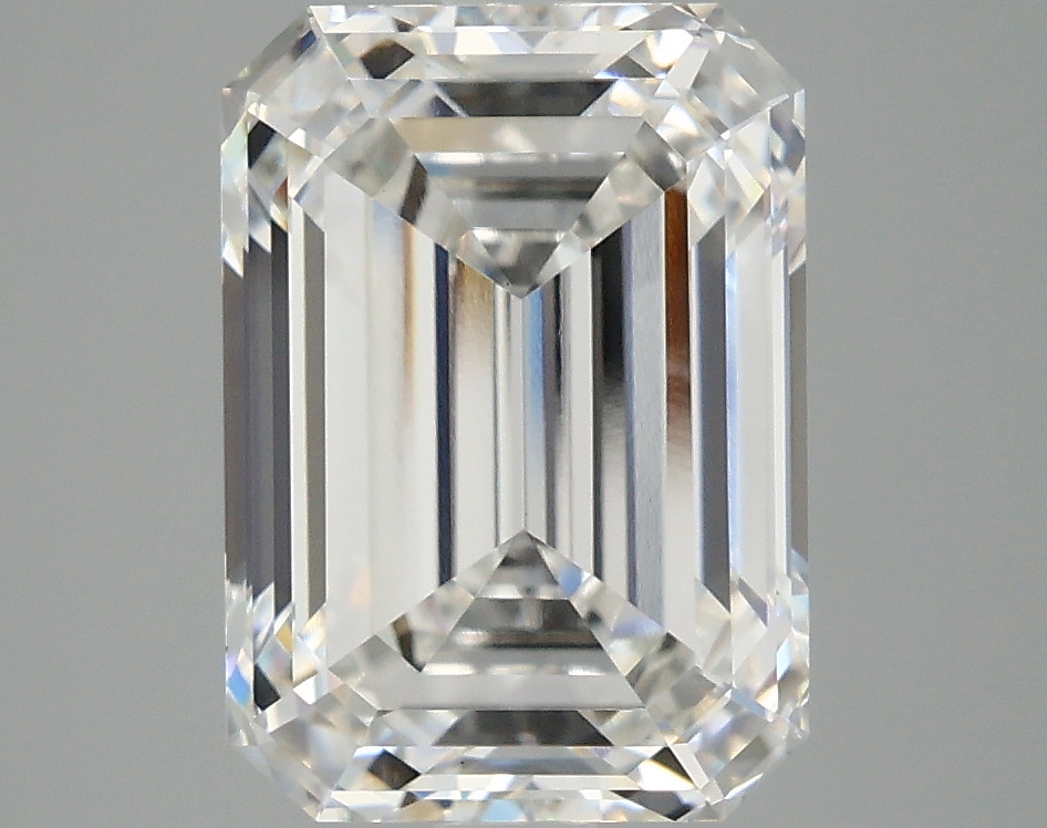 4.08 CT Emerald Diamond