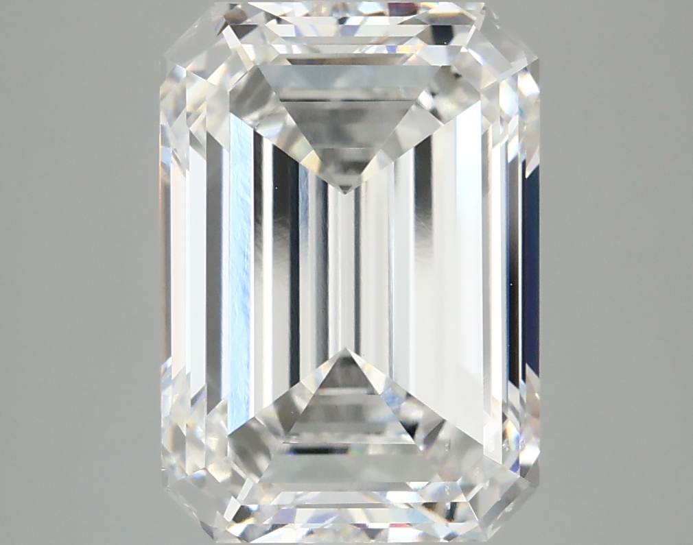 5.06 CT Emerald Diamond