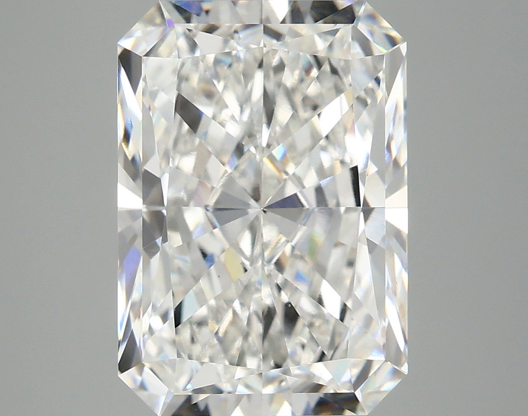 5.09 CT Radiant Diamond