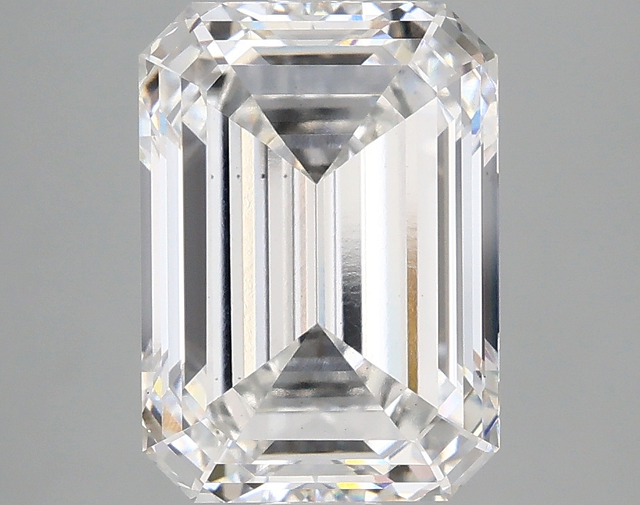 4.07 CT Emerald Diamond