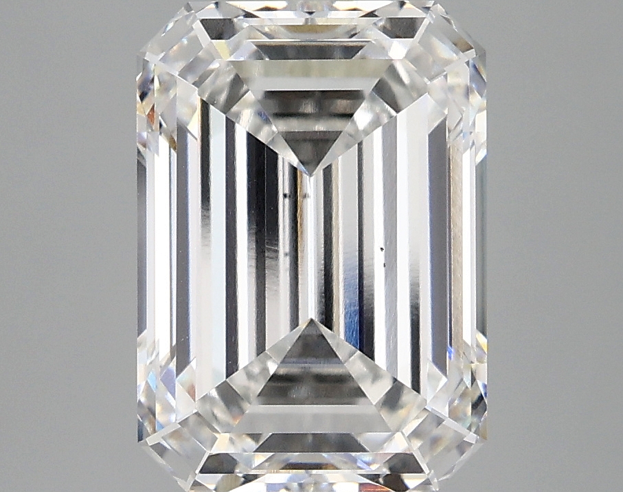 4.05 CT Emerald Diamond