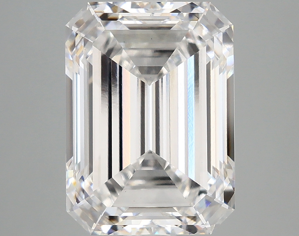 5.05 CT Emerald Diamond