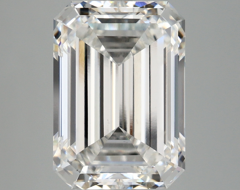 5.07 CT Emerald Diamond