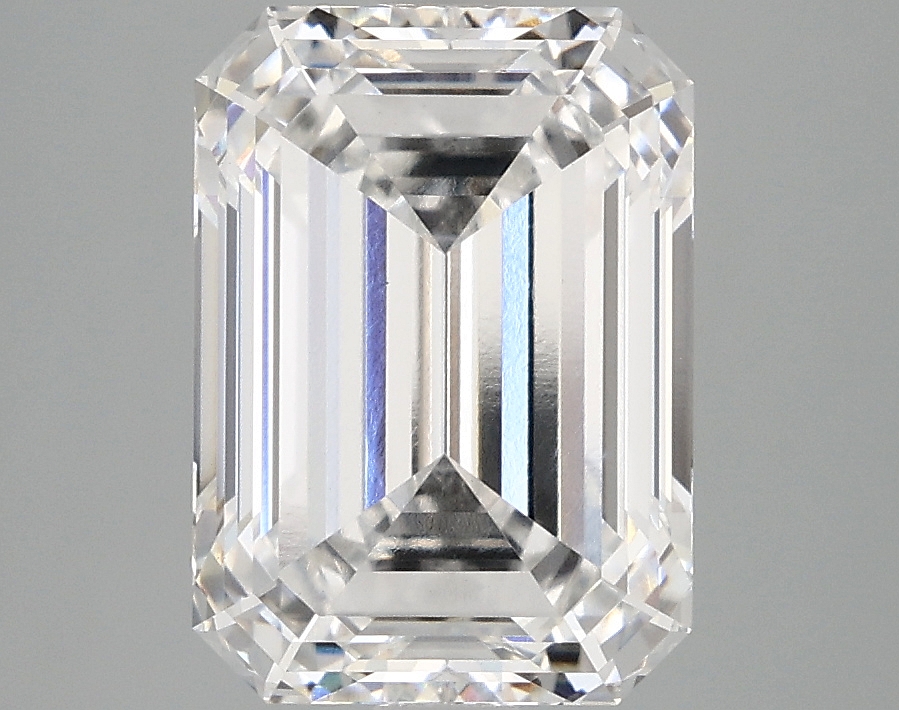 4.07 CT Emerald Diamond