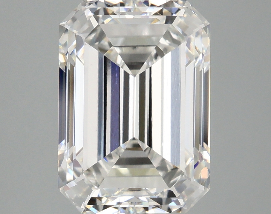 4.07 CT Emerald Diamond