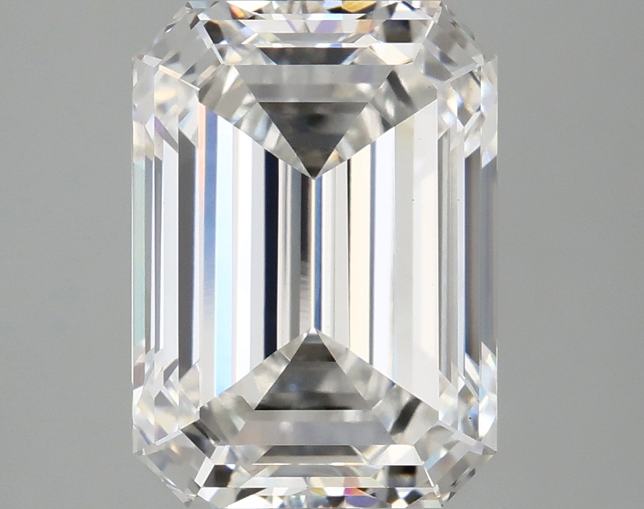 4.09 CT Emerald Diamond