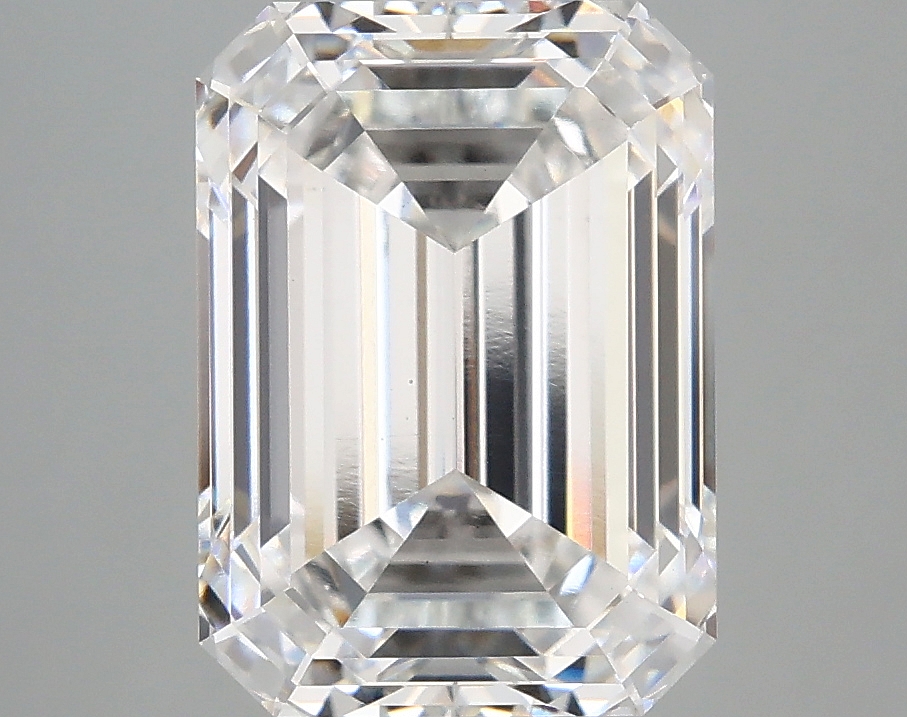 4.06 CT Emerald Diamond