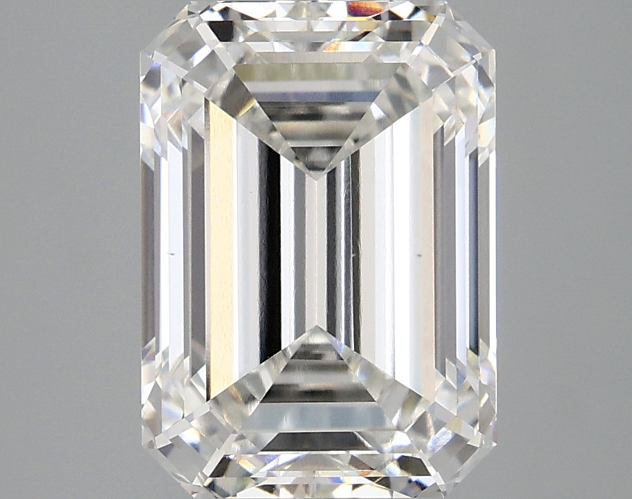 4.06 CT Emerald Diamond