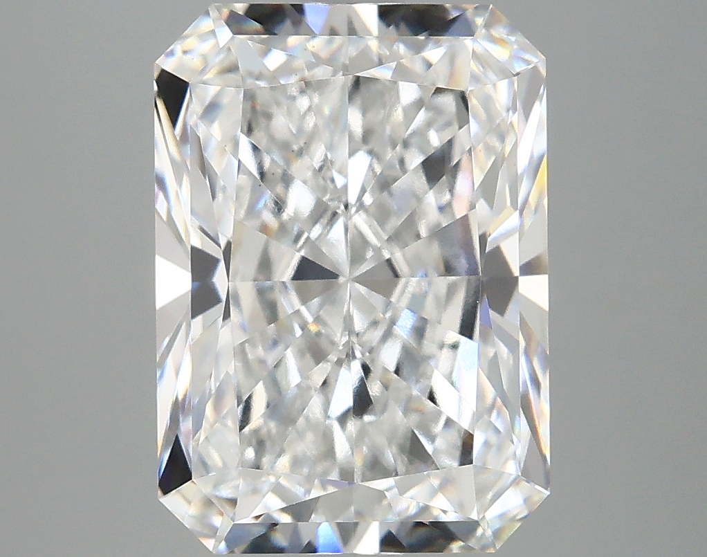5.08 CT Radiant Diamond