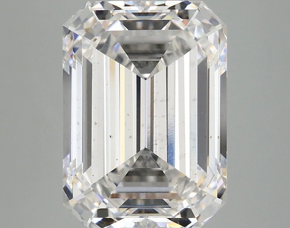5.07 CT Emerald Diamond
