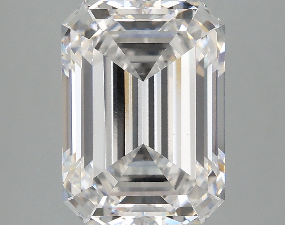 4.09 CT Emerald Diamond