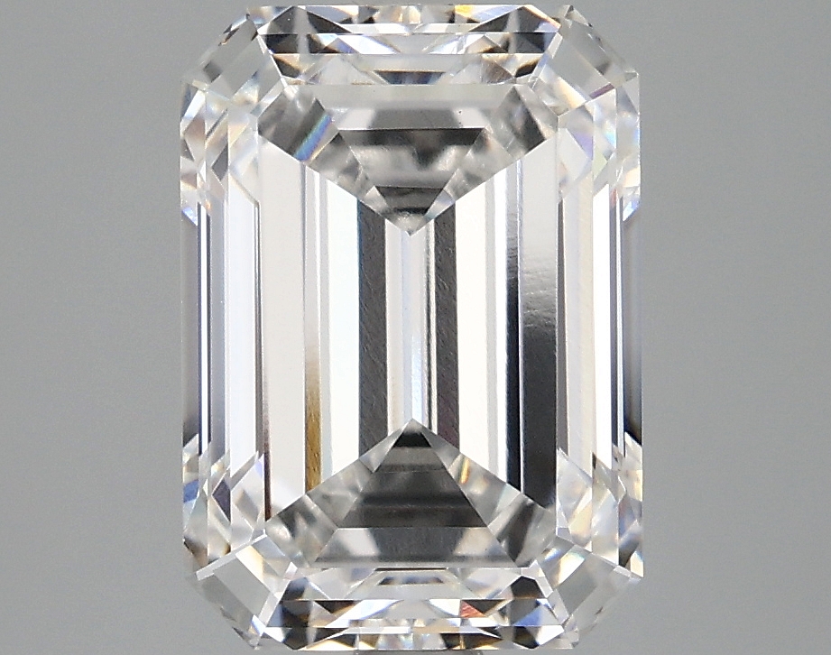 4.07 CT Emerald Diamond