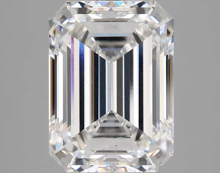 4.07 CT Emerald Diamond