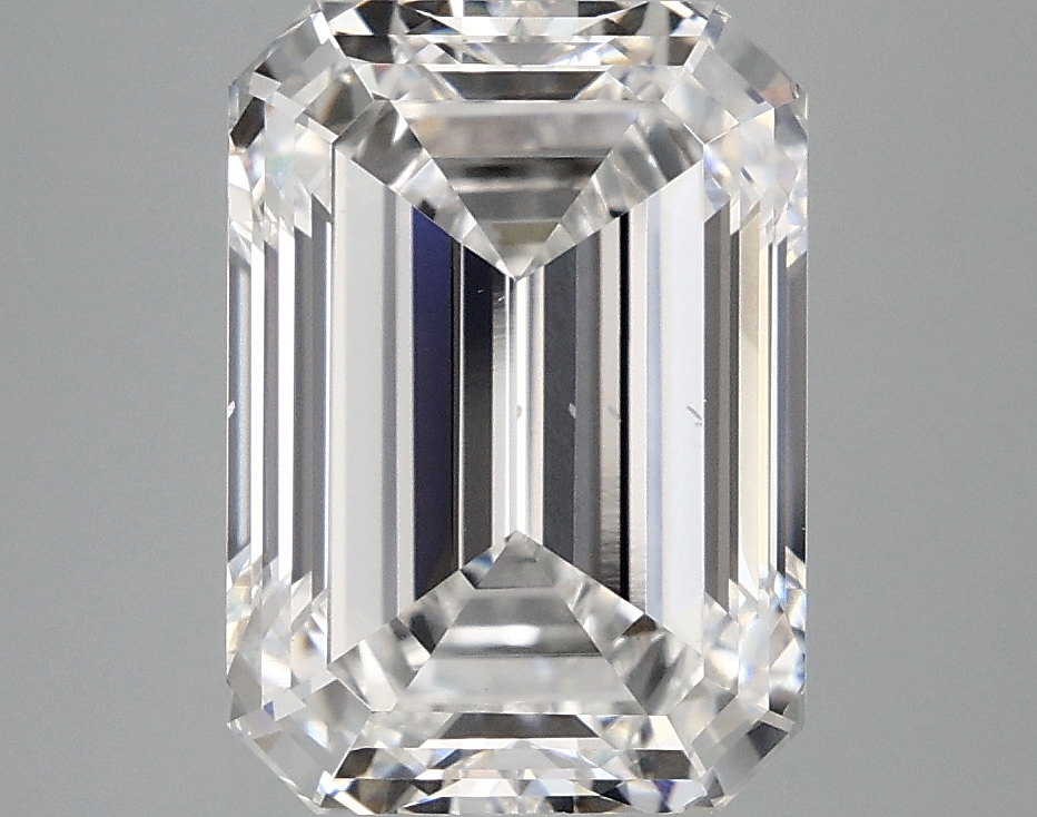 5.01 CT Emerald Diamond