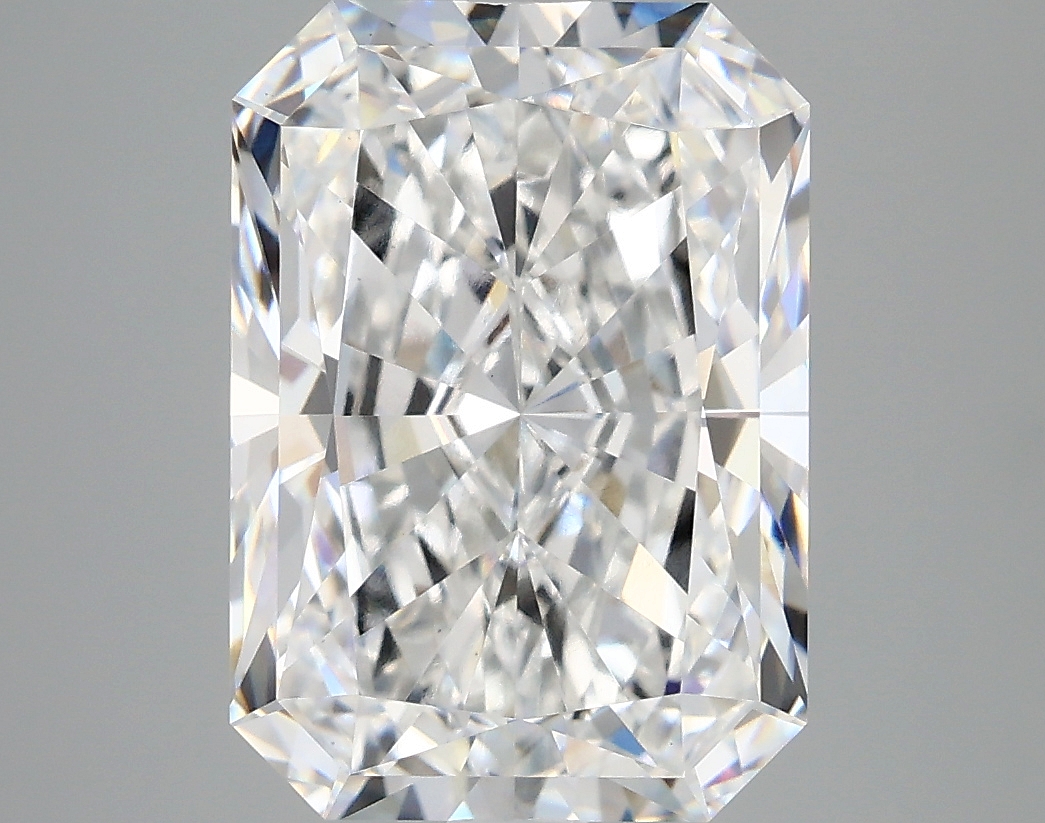 5.08 CT Radiant Diamond