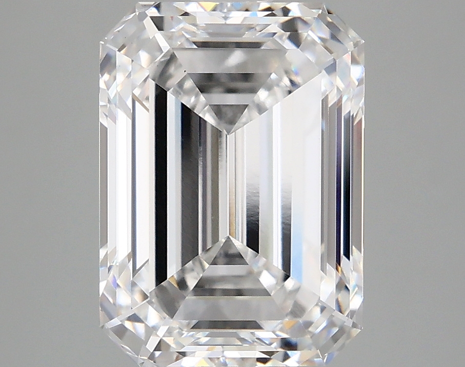 4.07 CT Emerald Diamond