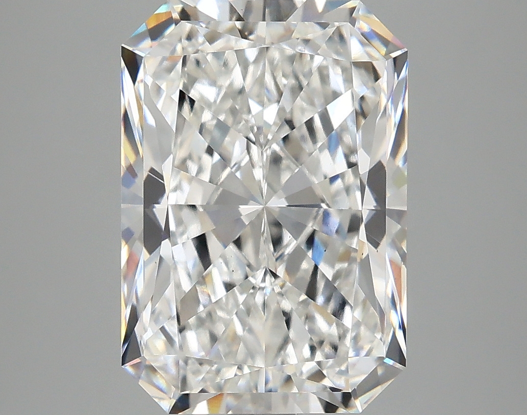 5.09 CT Radiant Diamond