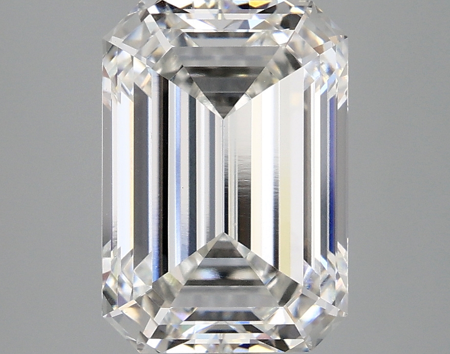 4.08 CT Emerald Diamond