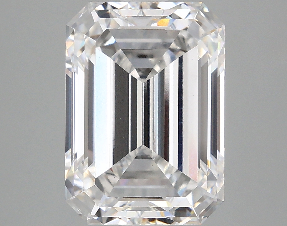 4.06 CT Emerald Diamond