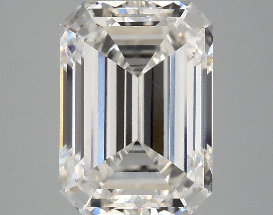 4.06 CT Emerald Diamond