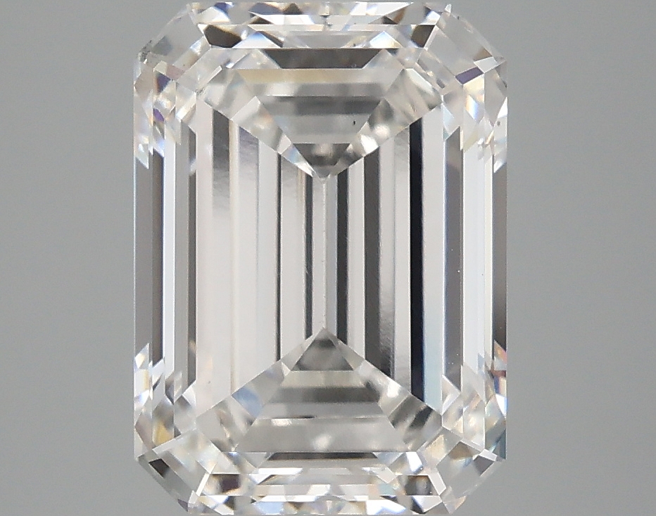 4.08 CT Emerald Diamond