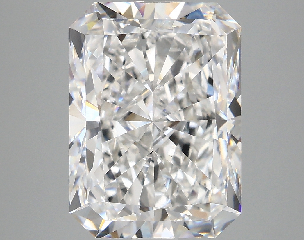 5.08 CT Radiant Diamond