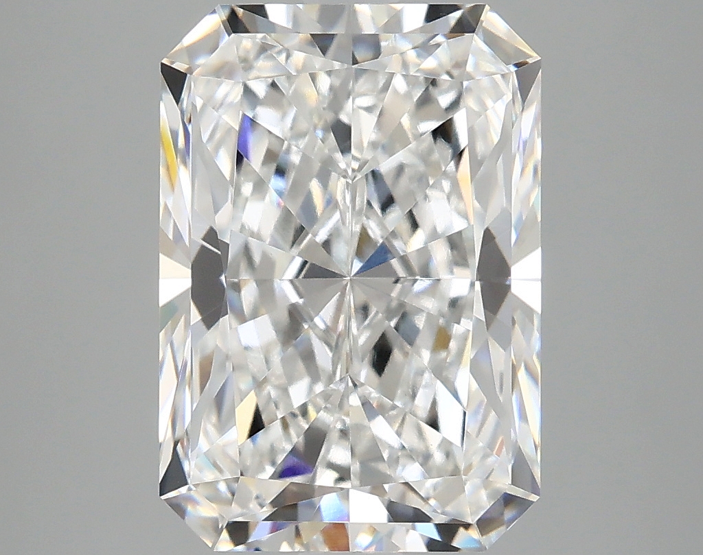 5.04 CT Radiant Diamond