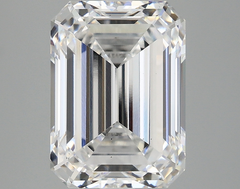 4.07 CT Emerald Diamond