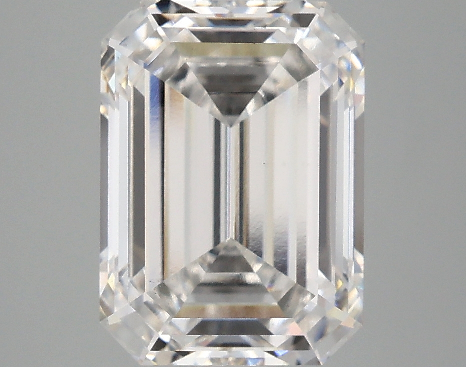 4.09 CT Emerald Diamond